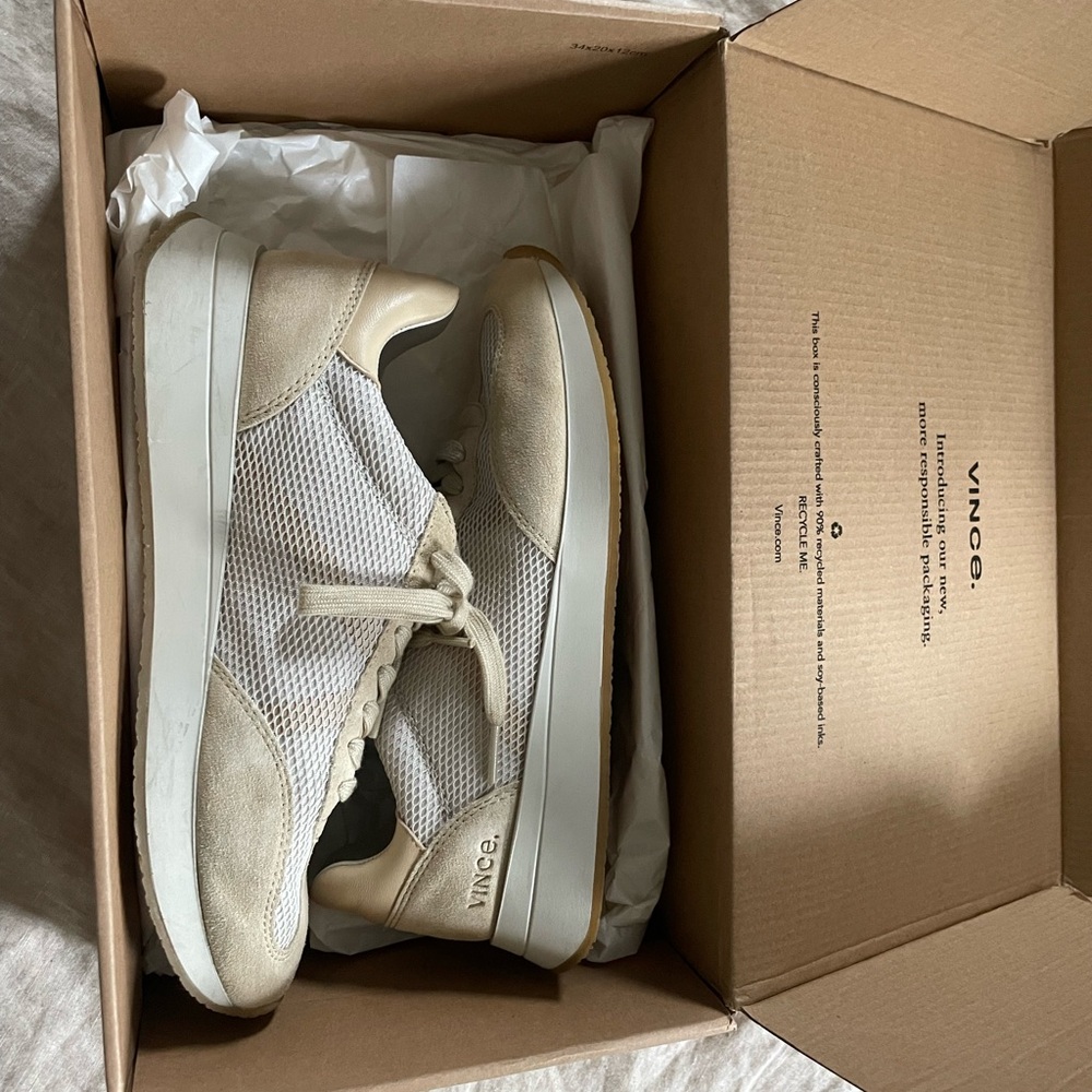 Vince Beige and White Ohara sneaker - Picture 4 of 10
